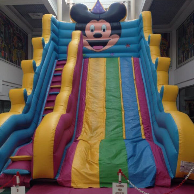 Super inflatable slide